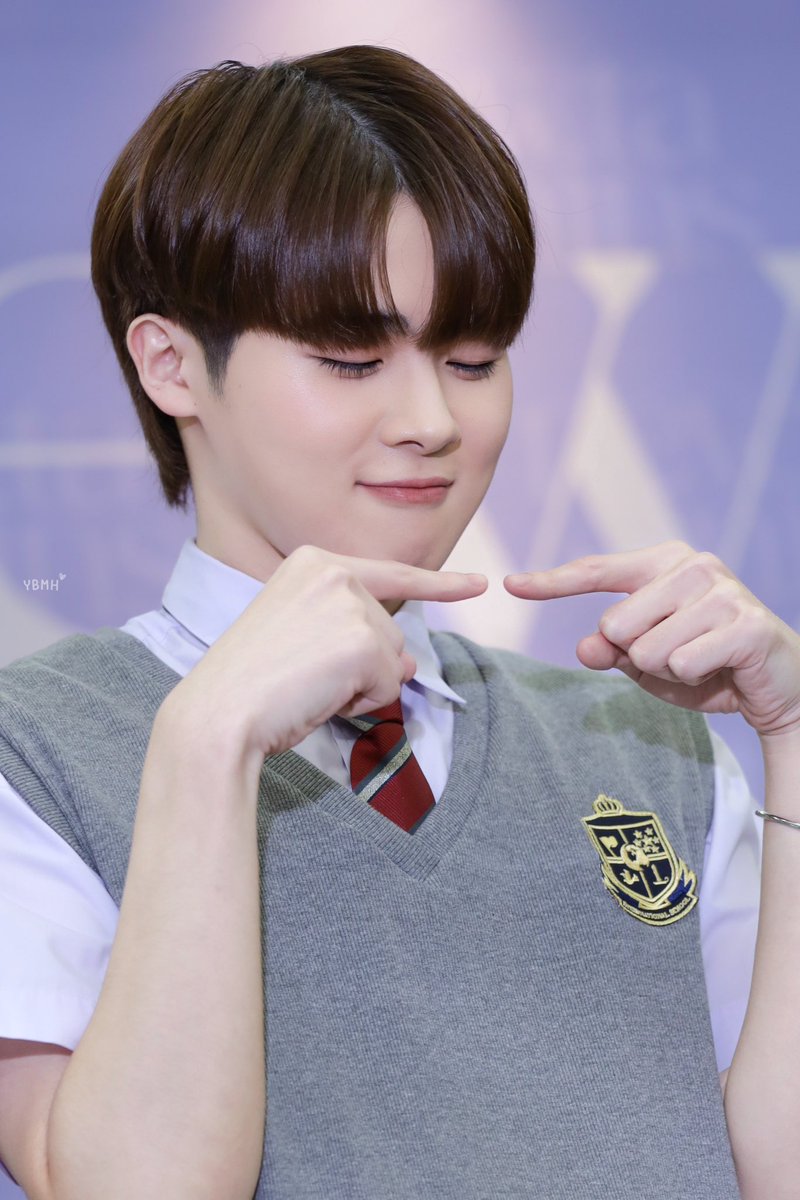 youbommyheart's tweet photo. 👉💜👈 

@bomm_u 
#bommu
#BommuxNewtamins https://t.co/jFz6ADuhsV