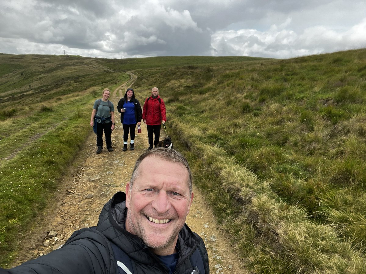 higgsys's tweet image. Well the weather changed quickly 😂