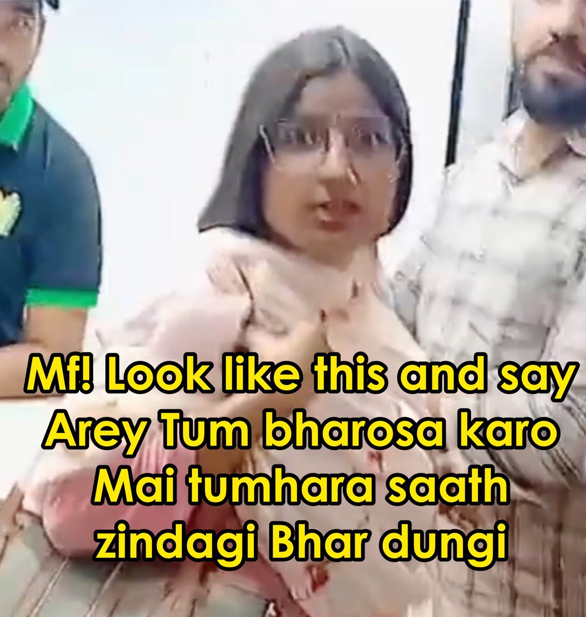 pulkit5Dx's tweet image. Woman☕️🤡