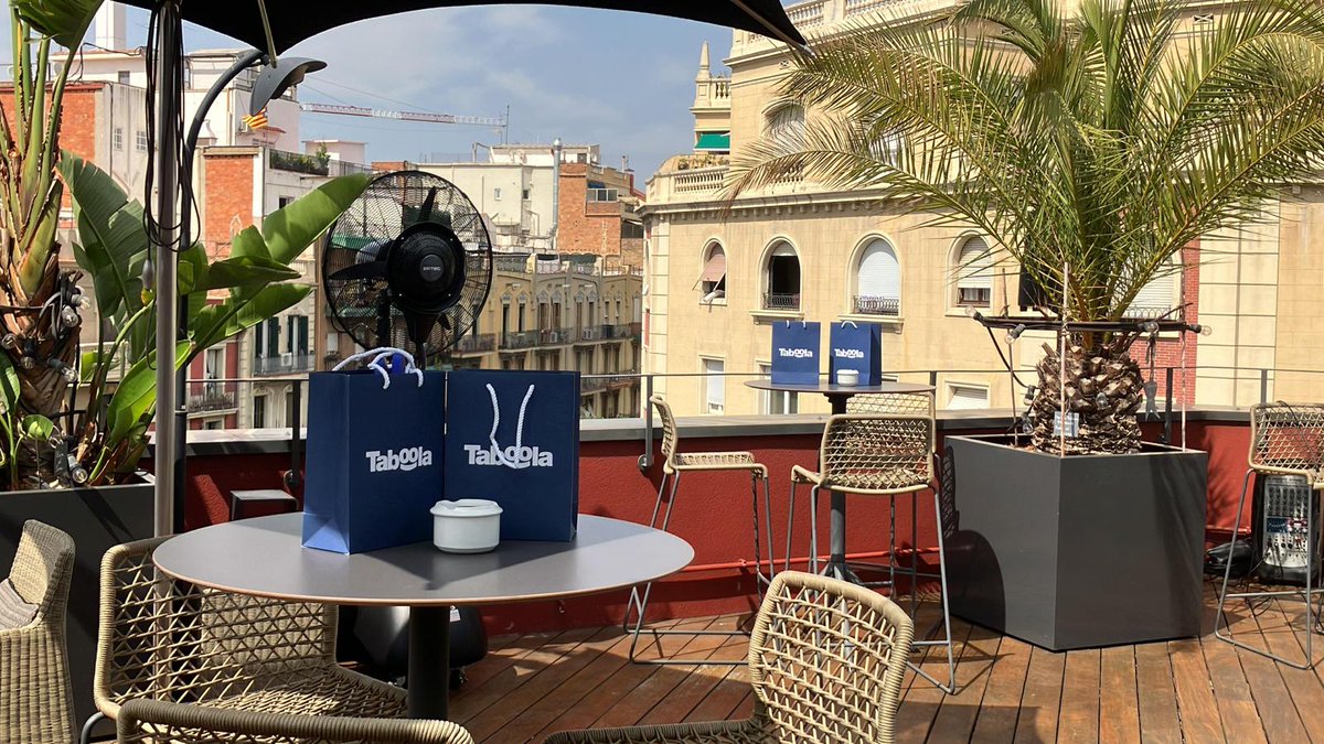 taboola's tweet photo. ๐๐ Thanks for joining us at @AWConferences in Barcelona! We learned about supercharging #NativeAd campaigns with AI from Nadim Kuttab and enjoyed a happy hour with @system1co Missed it? Contact us to explore #Taboola's native ad solutions: https://t.co/mrAeWFKo99 #AWBarcelona https://t.co/B92BQ2RCPP