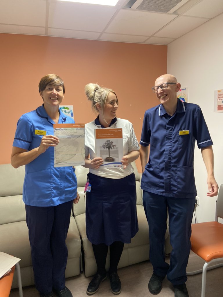 Last meeting of the day, with <a href="/WalsallPall/">Walsall Palliative Care Centre</a> <a href="/SindyDhallu/">Sindy Dhallu</a> wrking together implementing the <a href="/GSFCentre/">The Gold Standards Framework</a> within ICU &amp; <a href="/CCRT_ICURehab/">CCRT&ICURehab_WalsallHCare</a> aiming to care for Pts with any condition in their last years of life.  We are enjoying all the learning &amp; improving Pt care ☺️ #ICURehabDay23