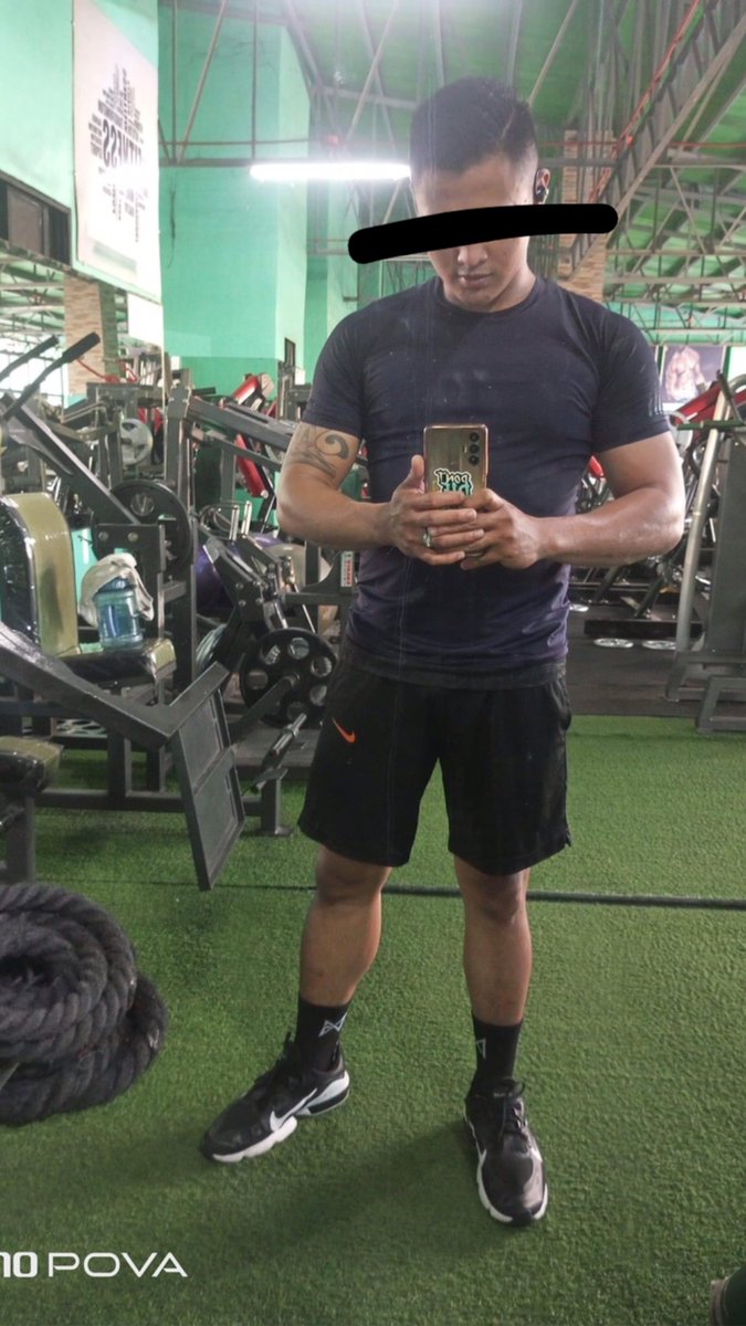 tim20221991's tweet photo. naeexcite ako sana saturday night na! isang hot straight daddy ang napapa payag natin , naway makapag video bukas kahit konti jusko ngayon palang halos jakolan ko na pictures nya ahahaha #straightpinoy #daddypinoy https://t.co/r3R1DB0BOr