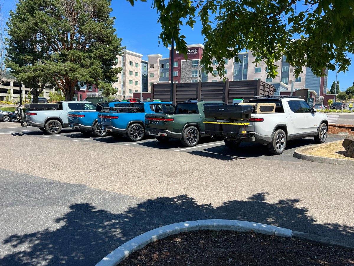 PlugShare tweet media