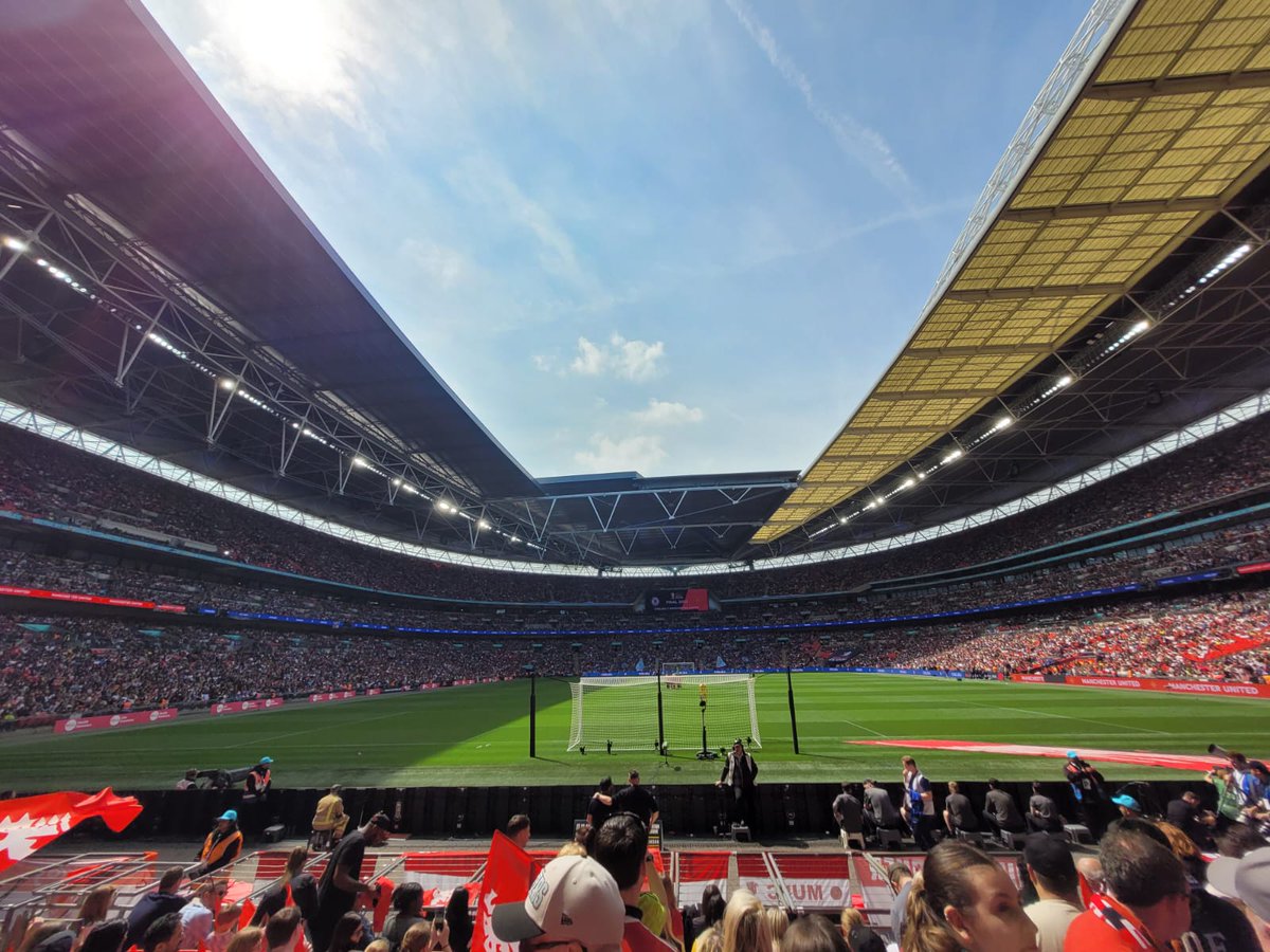 Jo_pie's tweet photo. @VitalityWFACup What a day 🔴⚫️⚪️ https://t.co/m62saGmpIw