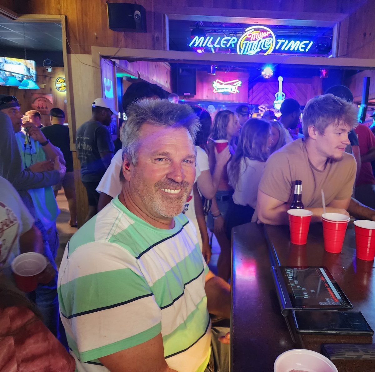 MNheroesend's tweet photo. Mark running sound from the bar! Best seat in the house! https://t.co/BYZ7WlpfOz