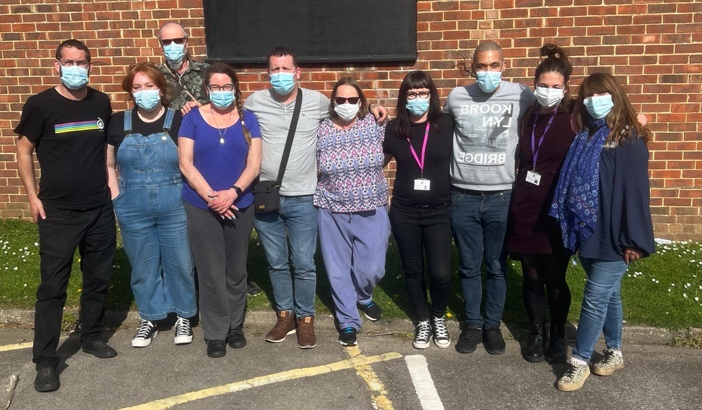 HepC_U_Later's tweet photo. We would like to wish our friends @HepC_Hants_P2P  a happy 11th birthday. We are super proud of everything that you do for service users across Hampshire. Truly saving and transforming lives through #HepCULater

@hantsconnect  @HepatitisCTrust https://t.co/IVlkx7Qxuh