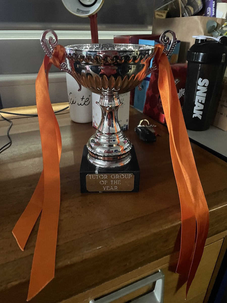 Katrina Sewell tweet media