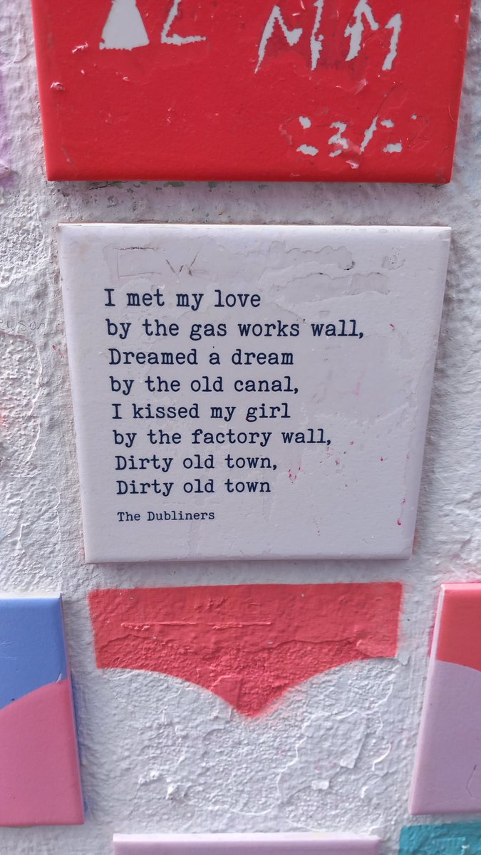 OldeEire's tweet photo. Love Lane, Crampton Court Dublin 
#Ireland https://t.co/cNqKUgrw34