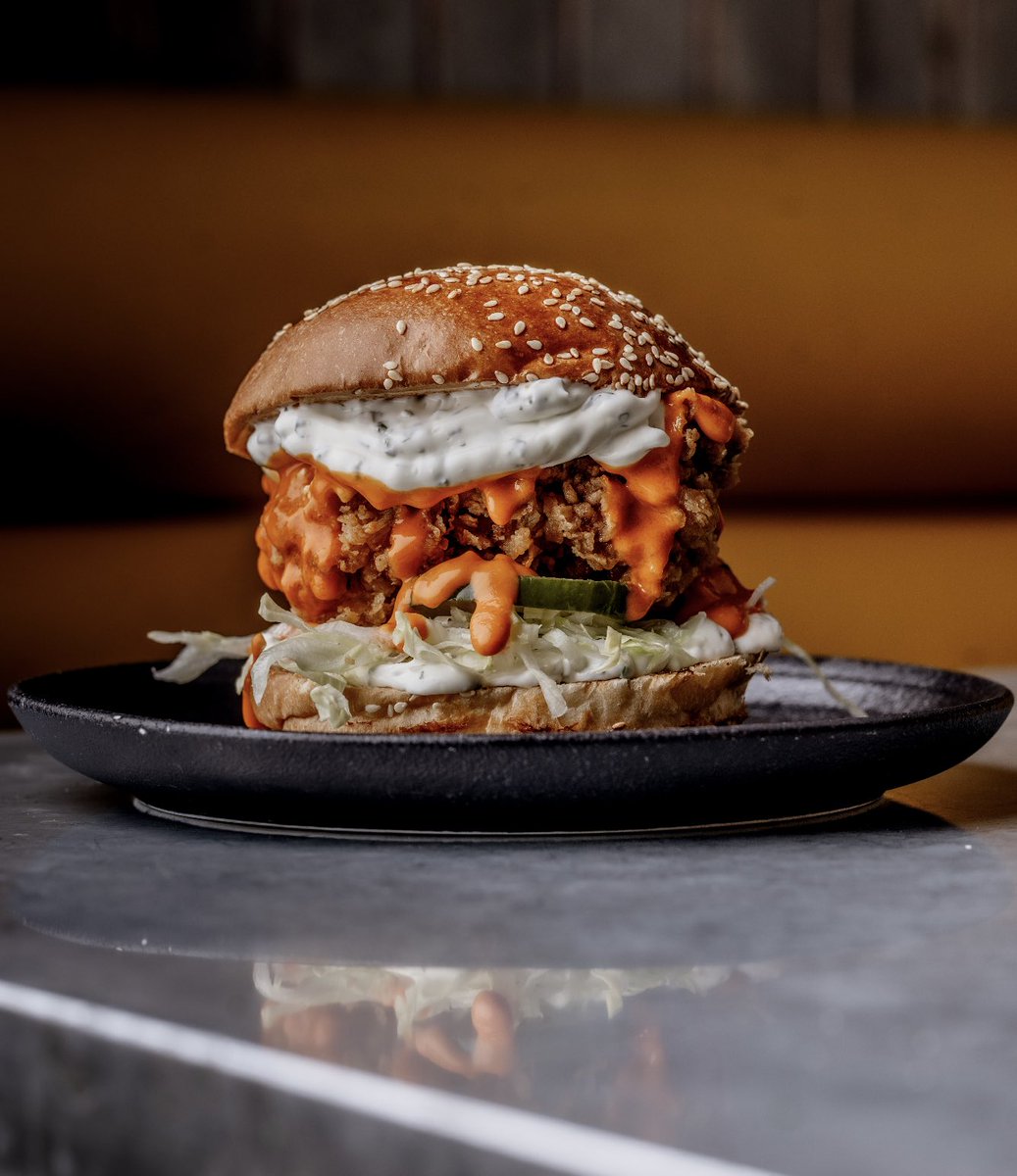 Can you taste the weekend yet?🍗 
<a href="/wingmanschicken/">Wingmans</a>