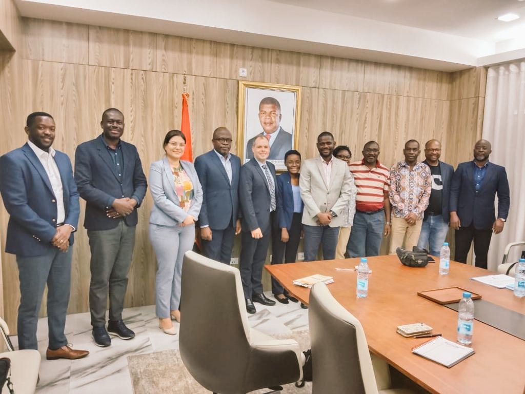 Started working on the aplication  for the multiplier with the  local Education groupe task force. Thanks Peter Holland for the inputs!
<a href="/Boutros08/">Peter A. Holland</a>
<a href="/ukinangola/">UK in Angola</a>
<a href="/WBG_Education/">World Bank Education</a> <a href="/UNICEFAngola/">UNICEF Angola</a> 
<a href="/GPforEducation/">Global Partnership for Education</a> 
<a href="/angola_Mirex/">Ministério das Relações Exteriores/MRE -(Angola)</a> 
<a href="/MESCTI_ANGOLA/">MESCTI ANGOLA</a>