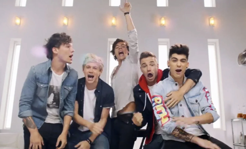 PopCrave's tweet photo. 10 years ago today, One Direction released “Best Song Ever.” https://t.co/Yt3FYON2MI