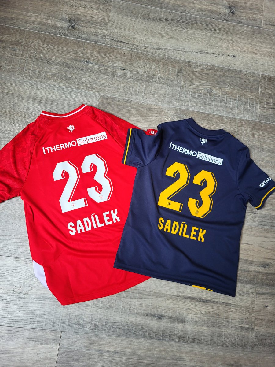 depaap's tweet photo. @Sadilek32 En toch maar allebei gehaald :) https://t.co/E8U8NsLfgY