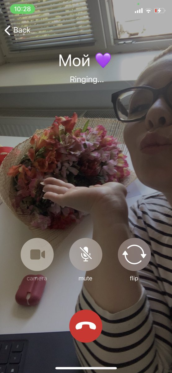 AlinPod's tweet photo. Calling the best boyfriend 🤠 https://t.co/QU0WYJLNtL