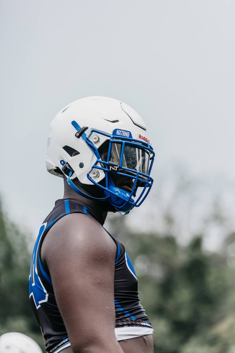 keshawn_stancil's tweet photo. Great team camp with my guys💙💫#cometsallin @CoachBrianBland @ScottChadwick1 @Mrlockdown_92 @bigbryhar76 @TjCampbell80 @TreiRivers @Tyrichh51 https://t.co/KuyZxowTJi