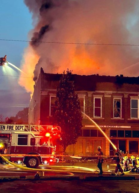 .<a href="/RandPaul/">Rand Paul</a>’s office in Kentucky was destroyed the same day he referred Fauci to the DOJ for prosecution. 

Nothing to see here…..move along.