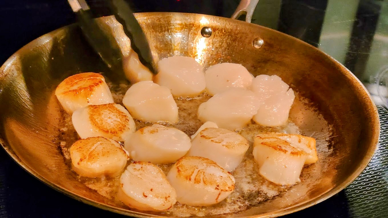 Dining Near Me on Twitter "What goes well with pan fried scallops? https//t.co/KKNsgdZ7jw