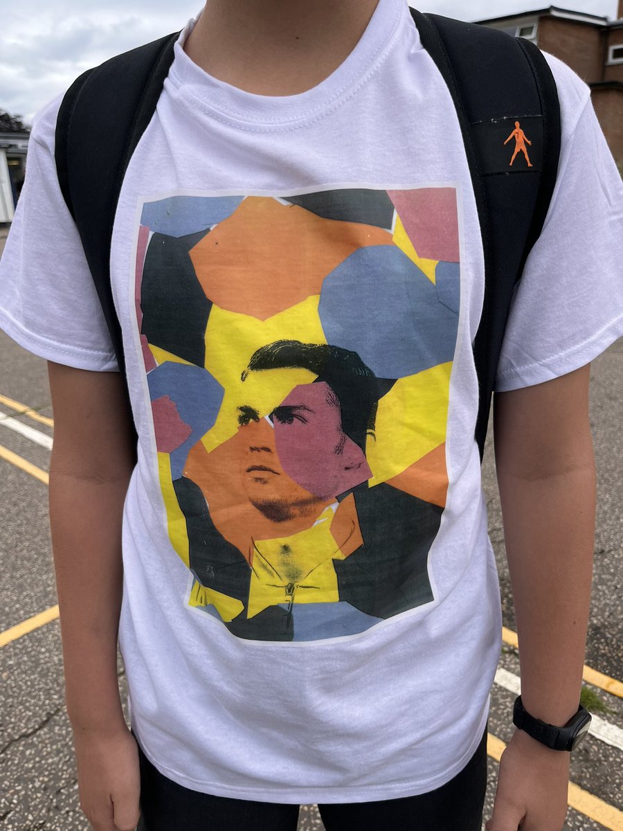 Alex Molina (@molimo3) on Twitter photo This Andy Warhol inspired T-shirt is such an awesome end of year 4 project.
I know if the boy had seen this in a shop, he would be throwing the cash to buy one.
Clever little monkey! #WellDoneTeachers <a href="/WeAreStWilliams/">St William's Primary</a> #HappyEndOfTerm This Andy Warhol inspired T-shirt is such an awesome end of year 4 project.
I know if the boy had seen this in a shop, he would be throwing the cash to buy one.
Clever little monkey! #WellDoneTeachers <a href="/WeAreStWilliams/">St William's Primary</a> #HappyEndOfTerm