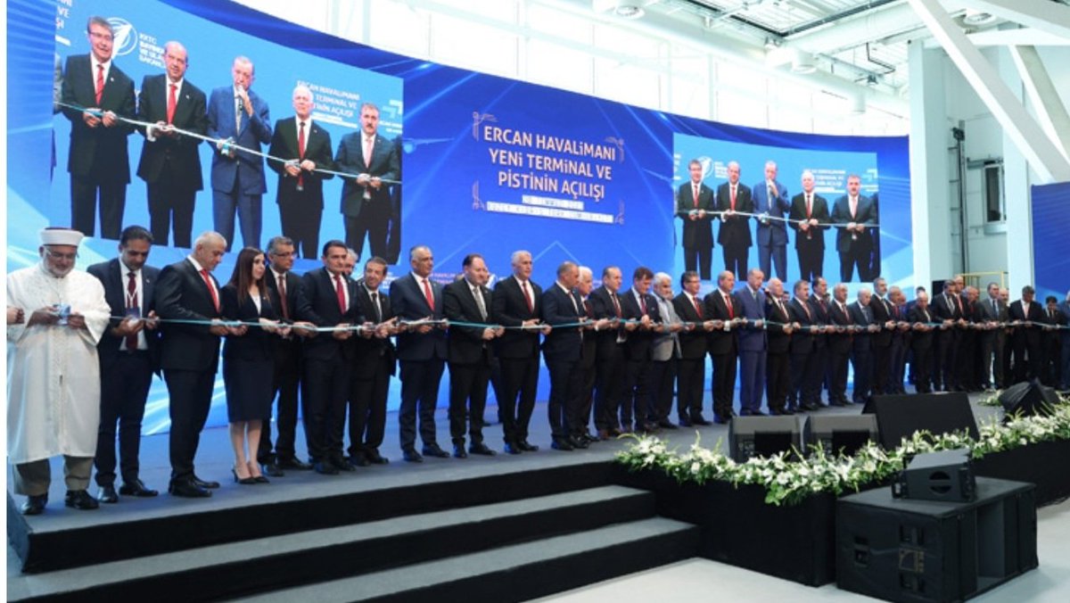 T.C. Cumhurbaşkanı Sn. Recep Tayyip ERDOĞAN ve KKTC Cumhurbaşkanı Sn. Ersin TATAR'ın teşrifleriyle Yeni Ercan Havalimanı terminal ve pisti, Din İşleri Başkanı Prof. Dr. Ahmet ÜNSAL'ın yapmış olduğu  duayla hizmete açıldı.

#ercanhavalimanı #kktc #tc #anavatan #yavruvatan