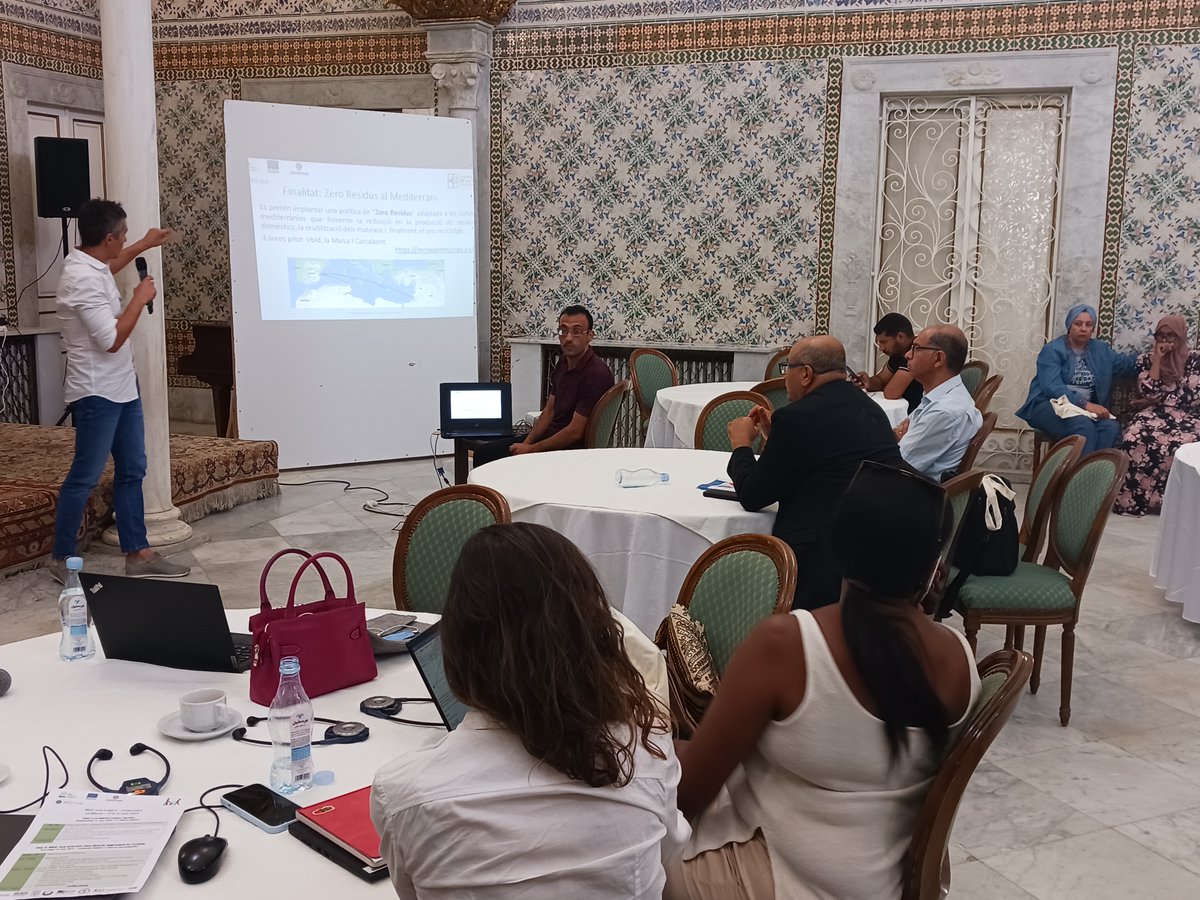 ProjectMedina's tweet image. Last week in 🇹🇳, Mr Sakouhi, Secretary General of La Marsa &amp;amp; Ms Leila Chikhaoui, Minister of Environment, inaugurated a seminar gathering MED-InA partners w/local stakeholders of waste management
@ENICBCMed @JUSTEDUJO @bentililarbi @E3DFrance
@AjCarcaixent @_AViTeM @riberaenergia