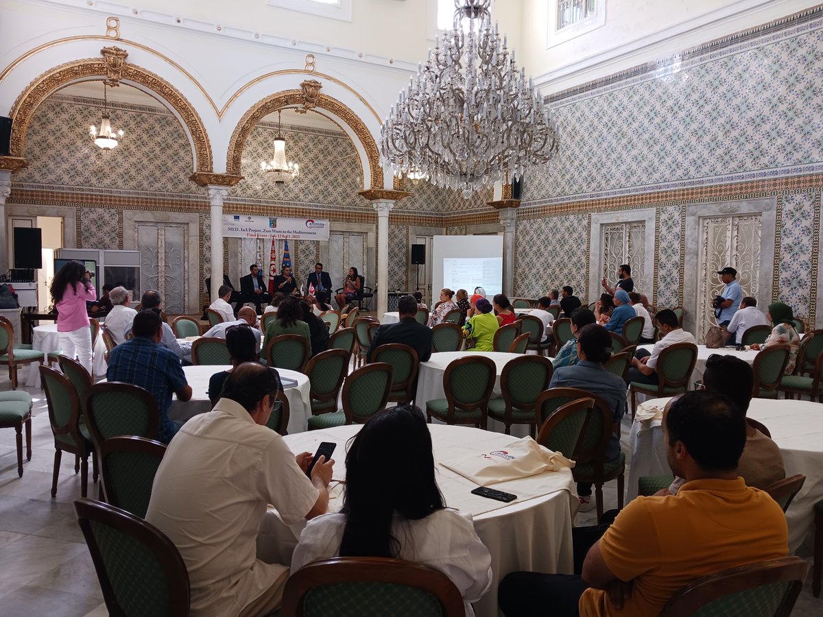 ProjectMedina's tweet image. Last week in 🇹🇳, Mr Sakouhi, Secretary General of La Marsa &amp;amp; Ms Leila Chikhaoui, Minister of Environment, inaugurated a seminar gathering MED-InA partners w/local stakeholders of waste management
@ENICBCMed @JUSTEDUJO @bentililarbi @E3DFrance
@AjCarcaixent @_AViTeM @riberaenergia
