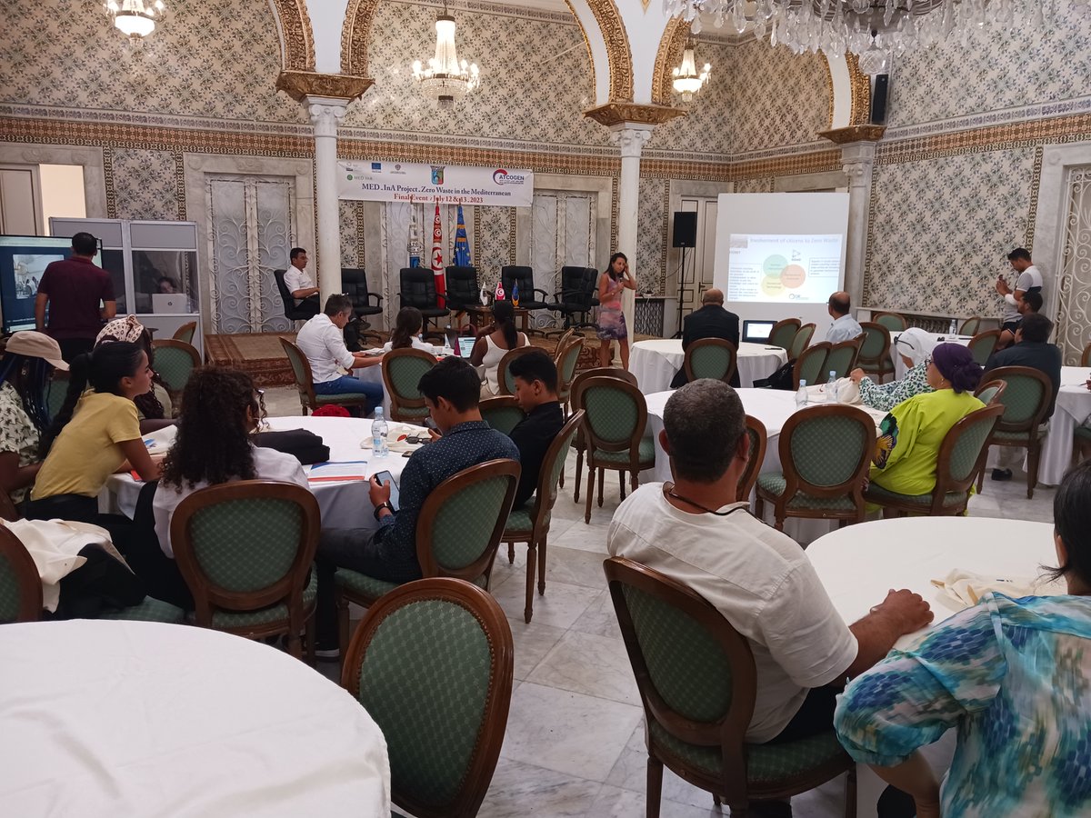 ProjectMedina's tweet image. Last week in 🇹🇳, Mr Sakouhi, Secretary General of La Marsa &amp;amp; Ms Leila Chikhaoui, Minister of Environment, inaugurated a seminar gathering MED-InA partners w/local stakeholders of waste management
@ENICBCMed @JUSTEDUJO @bentililarbi @E3DFrance
@AjCarcaixent @_AViTeM @riberaenergia