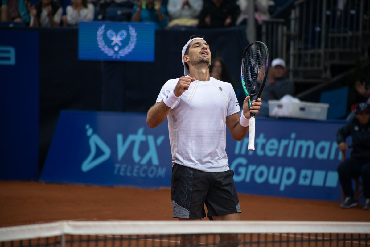 Congratulations to @pecachin1 as he reaches the first semifinals of his career at the #EFGSwissOpenGstaad! After a strong performance he wins against @jamunar_38 6:3 6:3. #ATPGstaad #Gstaad #ATP #ATP250 📷 Parada/PBF-Studio