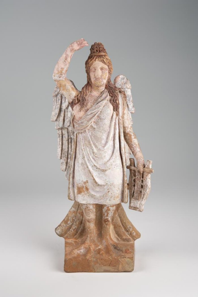 Álvaro Ibáñez <a href="/CanalUGR/">Universidad Granada</a> estudia las sirenas en la imagen del mundo clásico, recopilando y clasificando las diferentes tipologías formales de sirenas para exponer su presencia en los espacios tanto mitológicos e imaginarios como en la vida cotidiana del mundo clásico...