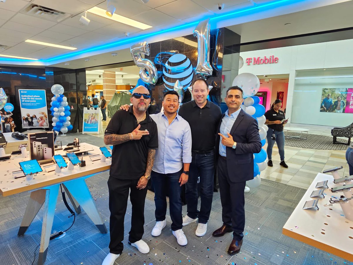 CellShop_ATT tweet media