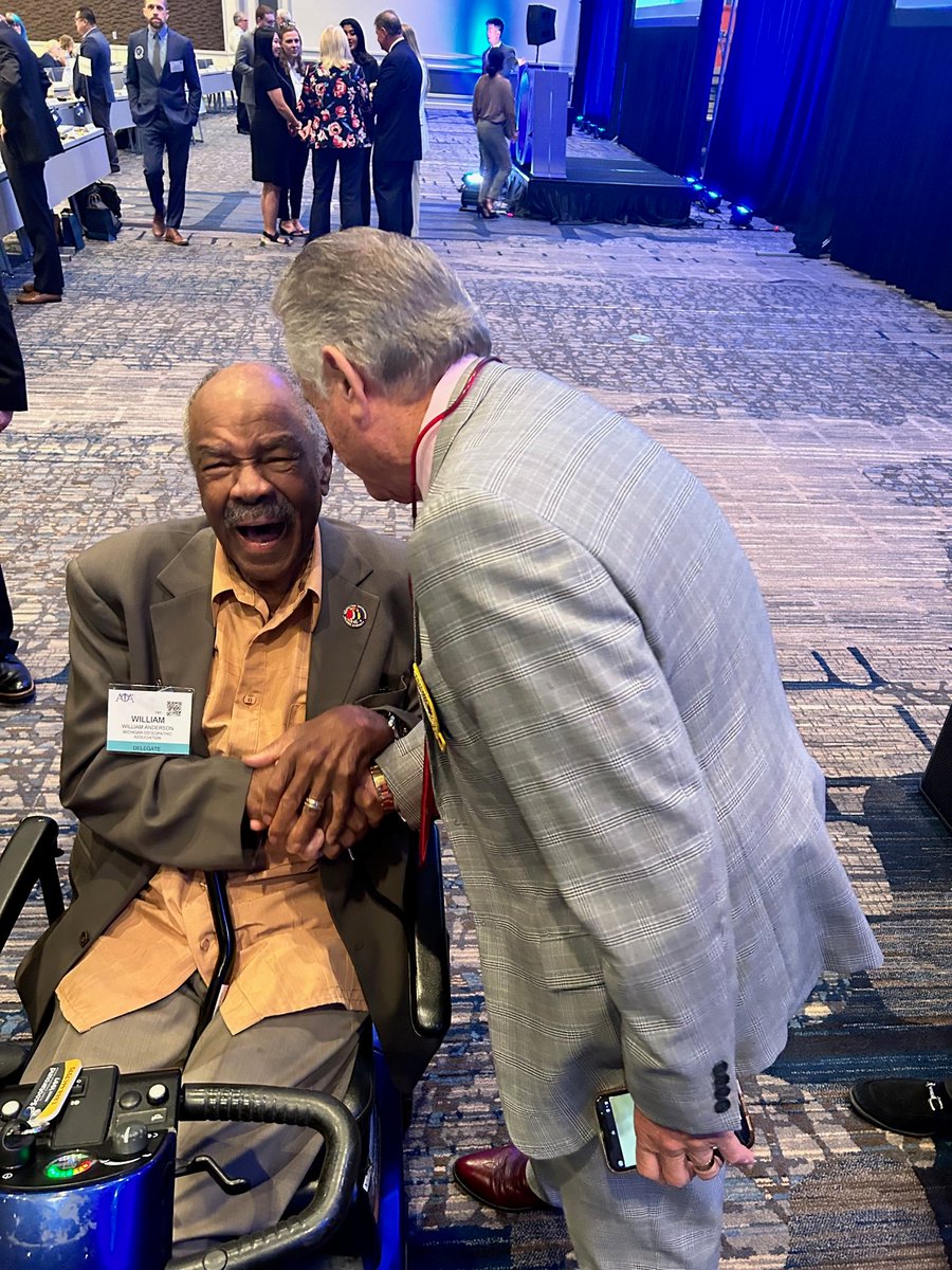 AOAforDOs's tweet photo. Thank you William Anderson, DO, past AOA president, for your inspirational words. We are here to make a difference everyday. #DOProud https://t.co/yvXNTM2z9s