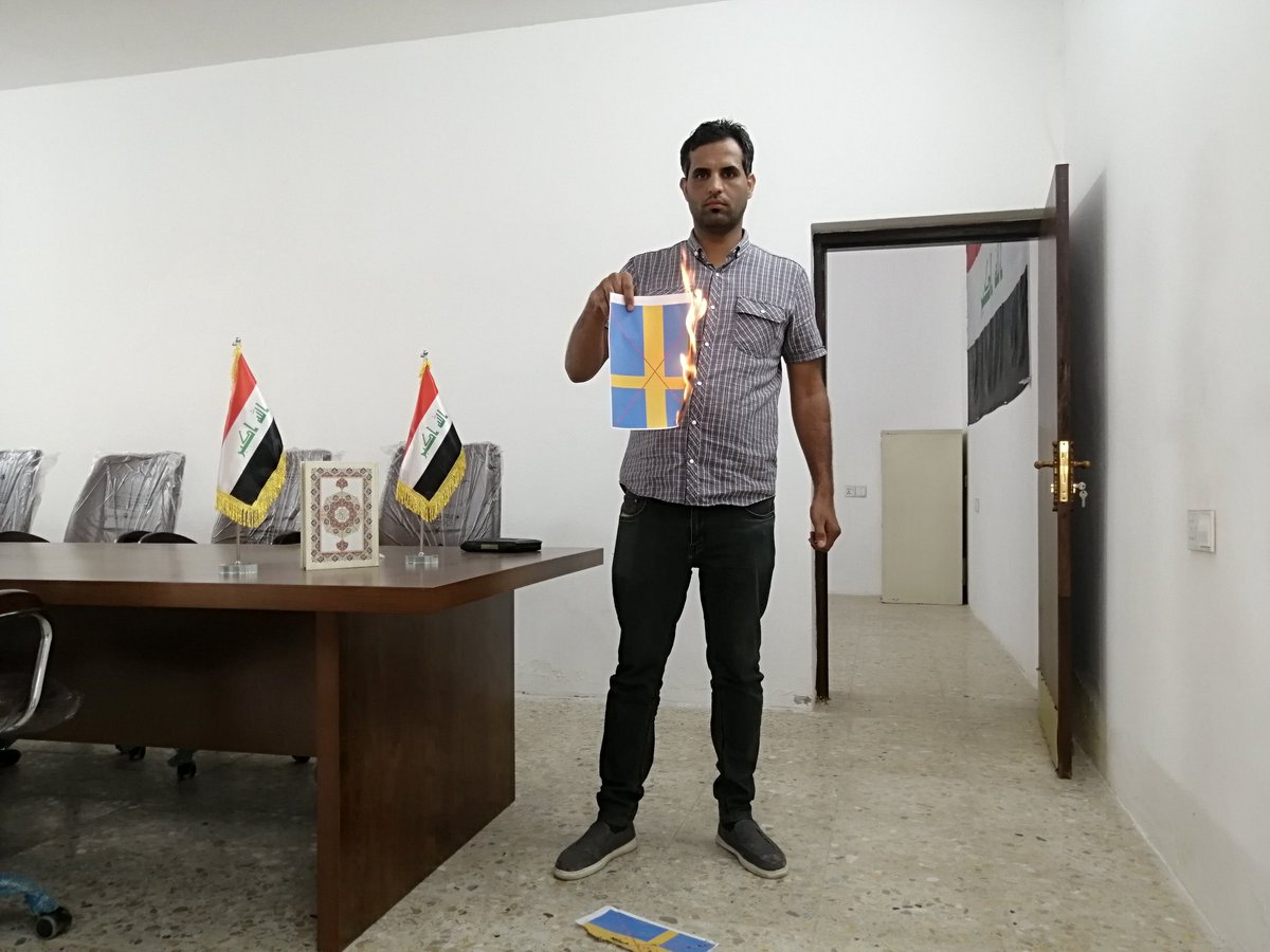 KhazaliNebras's tweet image. #مليونية_السبت_لنصرة_القرآن
غدا الموقف لنصرة الإسلام والقرآن وأدانة  التعدي على المصحف الشريف
🛑 المكان ساحة التحرير
🛑 الساعة السادسة مساءا
🛑 تظاهرة العراق مليونية