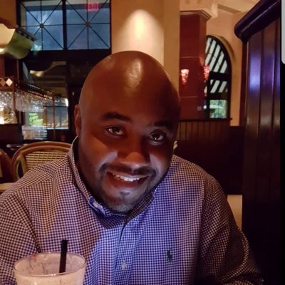 RobertAtt12's tweet photo. #NewProfilePic https://t.co/tDUdL6MpgG