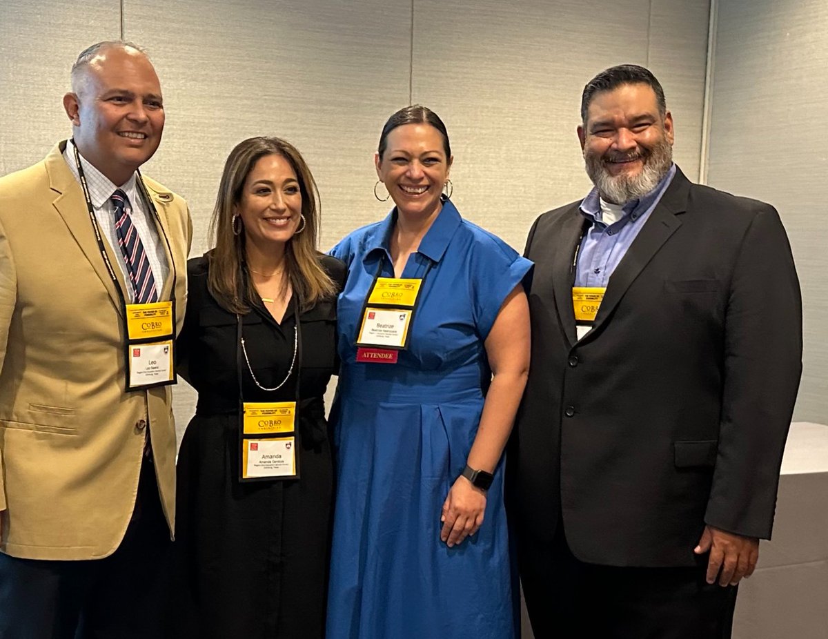 RegionOneGEARUP's tweet photo. π We're back from #GUcon!
Our #GEARUP Team had the opportunity to network with programs from all over the country and learn new strategies to help support our students. We're excited to continue providing top-notch resources and support to our GEAR UP campuses.
@edpartnerships https://t.co/hfgMtwZiun
