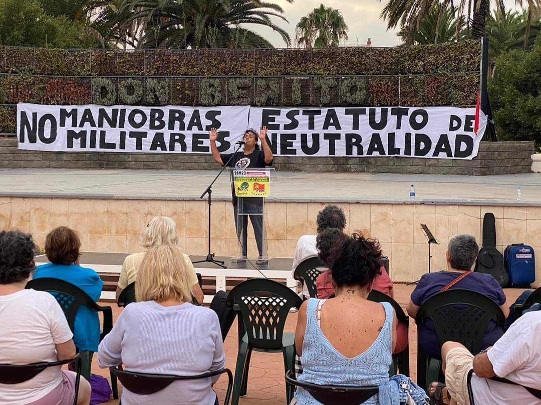 PCPC_Canarias's tweet image. ✊🏼La plaza de Don Benito en el barrio de Schamman acoge el mitin de cierre de campaña de la coalición electoral Ahora Canarias - PCPC.
⭐️ La lucha continua después del 23J
#23-J
#PCPC
#AHORACANARIAS