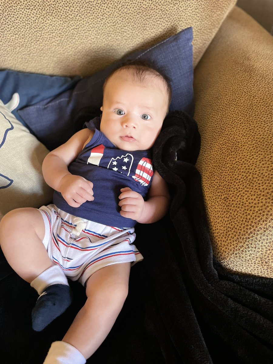 Seancis4's tweet photo. Mini us❤️ https://t.co/qIlIbdaubO
