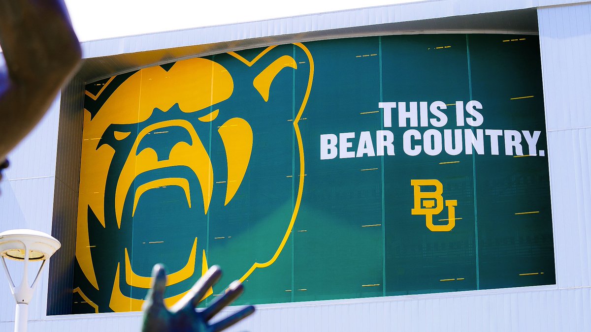 New look on the Brazos 👀

#SicEm | #ThisIsBearCountry
