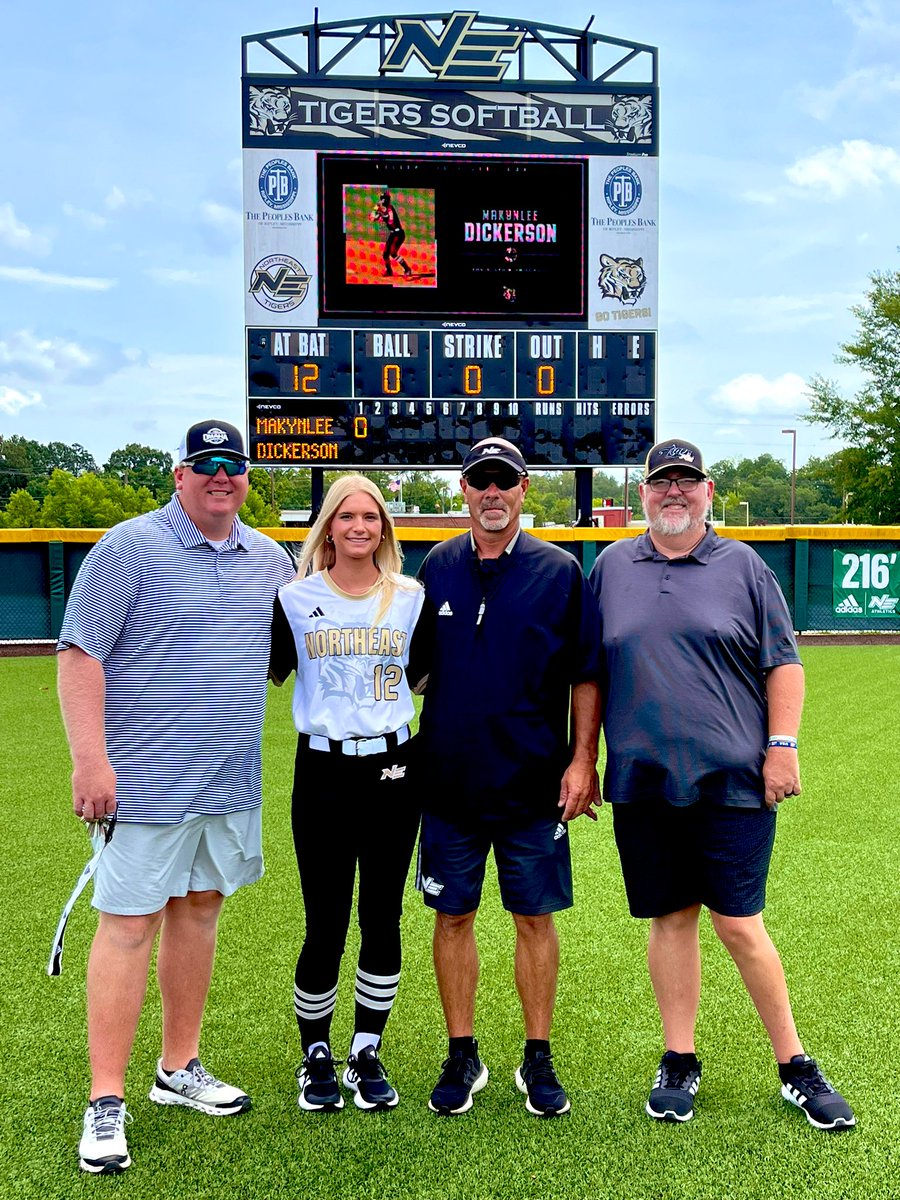 MakDickerson3's tweet photo. My 5th offer came today from @nemccsoftball. I enjoyed spending the day with @COACHJODY13 and @Kevin16Connell. NEMCC has a beautiful campus with great softball facilities. Thank you for having me! https://t.co/z39z38c4tB