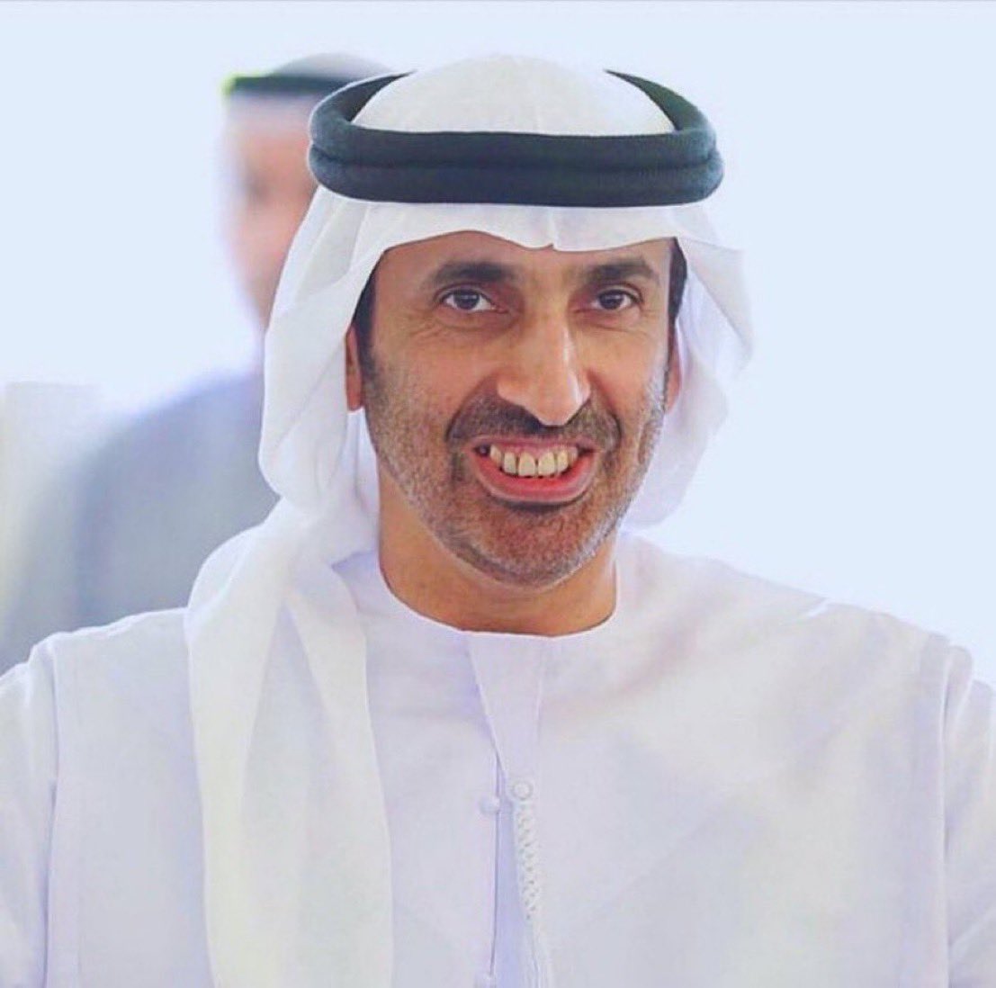 #سعيد_بن_زايد أسأل الله العظيم رب العرش العظيم أن يشفيك ويعافيك ويحفظك يا بوزايد ❤️