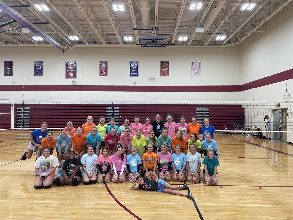 gothenburgvolleyball (@gothenburgvball) on Twitter photo Skutt camp was a success with Coach Saunders! Can’t wait to build off of what she has taught us!! <a href="/SkuttCatholicVB/">Skutt Catholic VB</a> Skutt camp was a success with Coach Saunders! Can’t wait to build off of what she has taught us!! <a href="/SkuttCatholicVB/">Skutt Catholic VB</a>