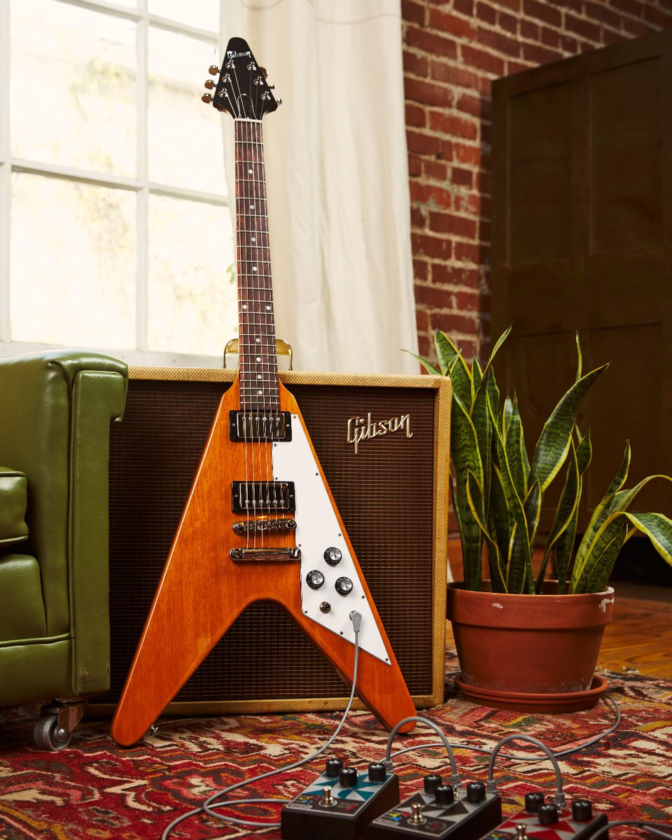 Flying V Friday 
#gibson #theoriginal