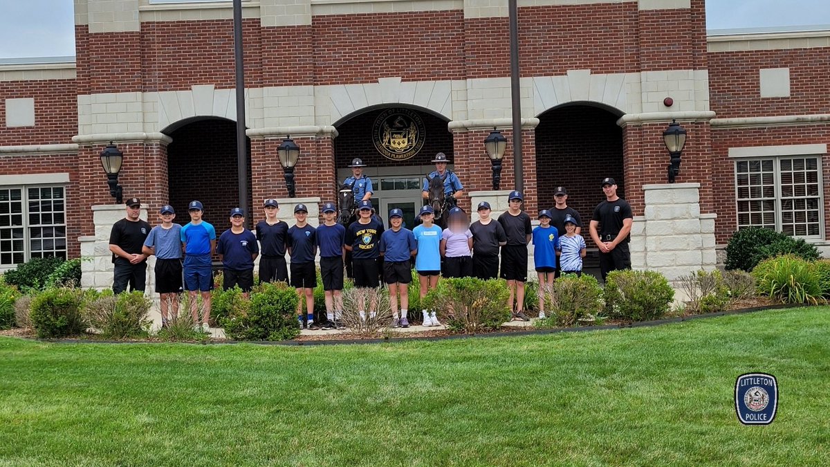 LittletonMAPD's tweet photo. Day 5 Littleton Police Student Academy 2023
Horses and K9s! What an awesome day!
Later today, the students will have their graduation ceremony! #LittletonPoliceStudentAcademy2023 #MSPMountainUnit #HarvardPD #K9Vojak #K9Milo https://t.co/kzxNI5E0vp