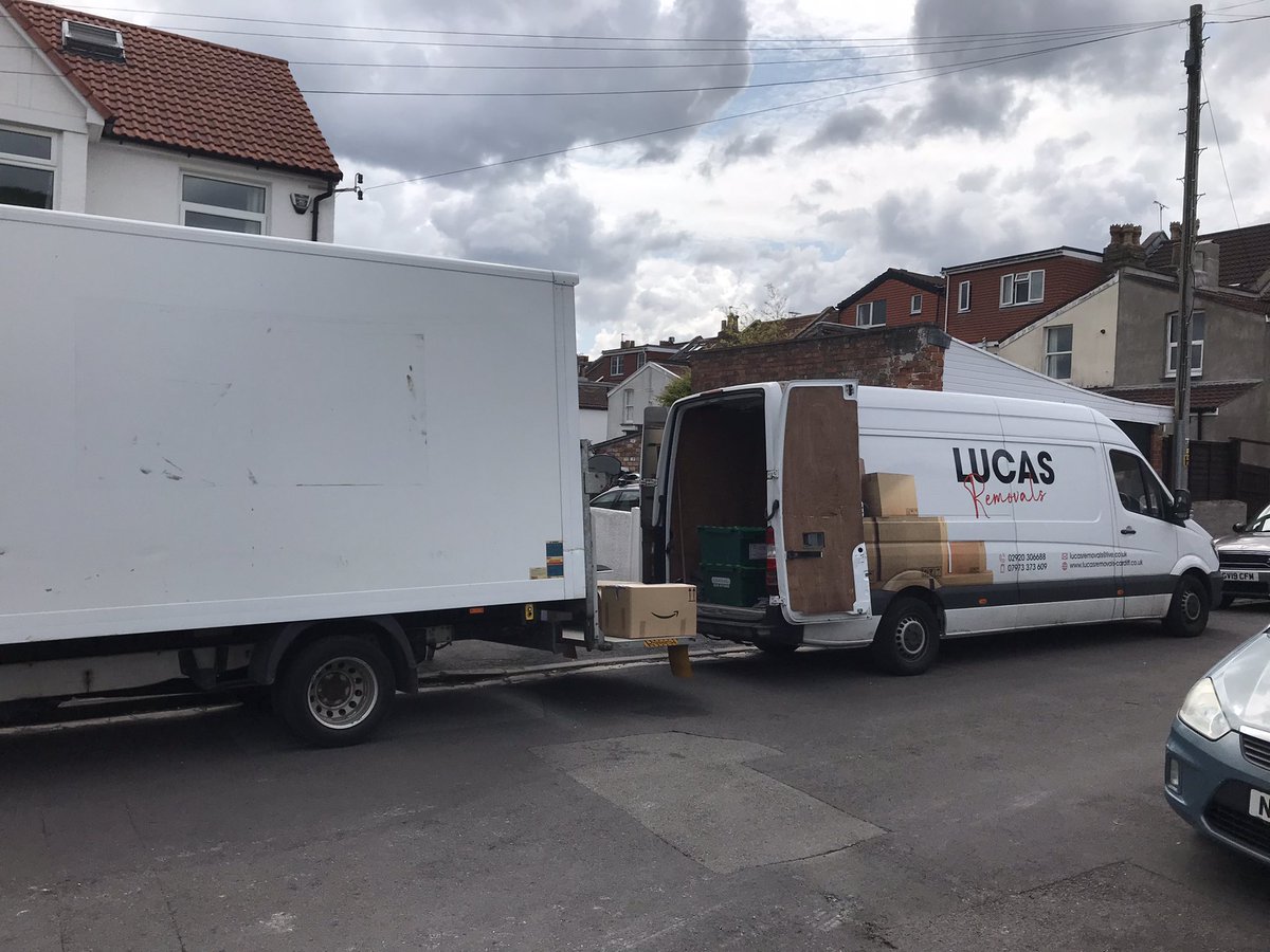 Lucas Removals tweet media