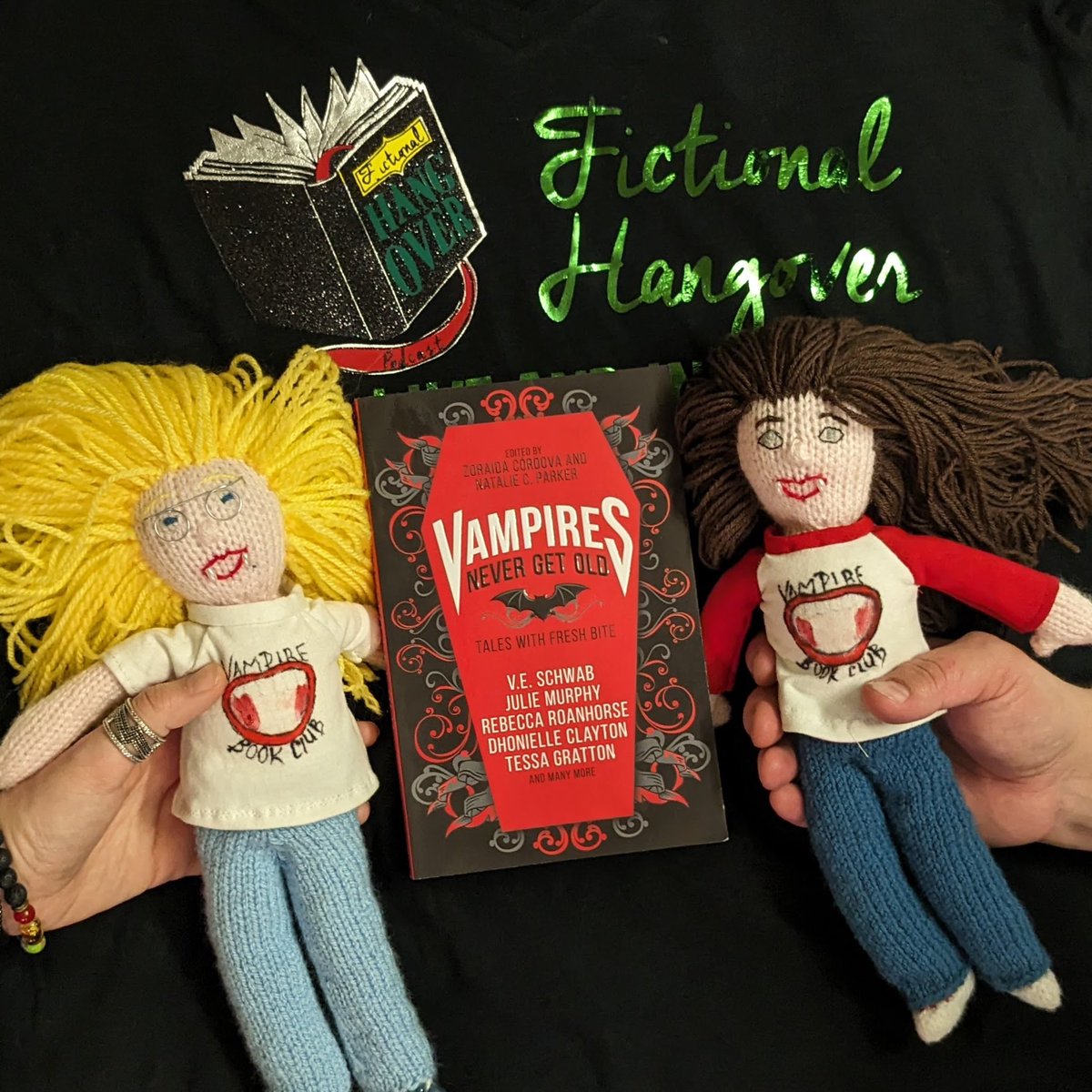 WE ARE LIVE! 

Come and join us on our YouTube channel bit.ly/FHonyoutube 

We’re discussing our Vampire Book Club read, the short story Vampires Never Say Die by Zoraida Córdova and Natalie C. Parker from the anthology, Vampires Never Get Old.