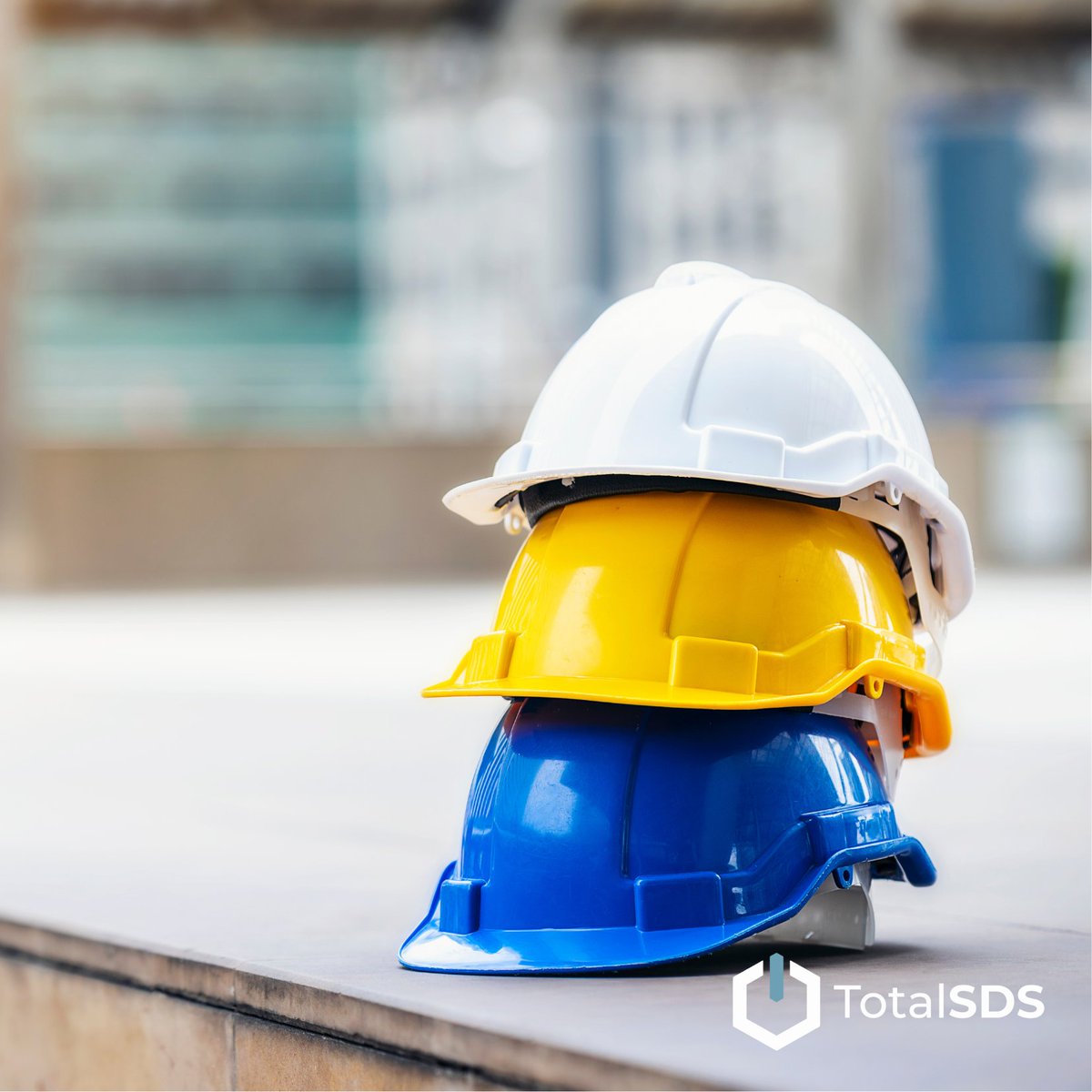 TotalSDS's tweet photo. Did you know that AI can be used in our industry? 

Emerging technologies, like augmented reality, have been explored to enhance safety training. Some companies are developing AI solutions that overlay safety information from SDSs onto real-world objects.

#totalsds #newtech https://t.co/rKqjMua9NY