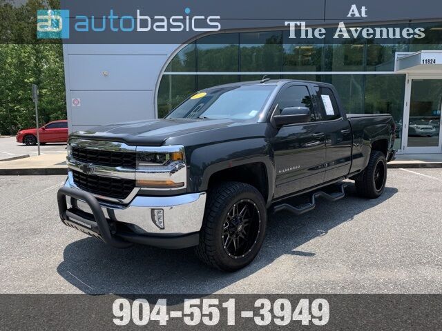 autobasics's tweet image. 🌞 Cruise in style this summer with the pre-owned 2019 Chevrolet Silverado 1500 LD LT for $29,590! 🌟🚚

Shop For Yours at 👉 p1.tt/3Of1DcC

#autobasics #usedcars #usedvehicles #cardealership #preowned