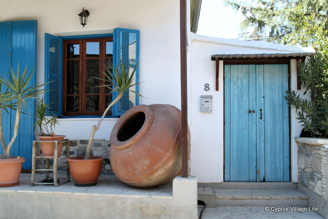 photosofcyprus's tweet photo. Pera Orinis Village #Cyprus #PeraOrinis #Nicosia #Pithari #Culture #Travel #Holidays https://t.co/HfXo5fE8zy