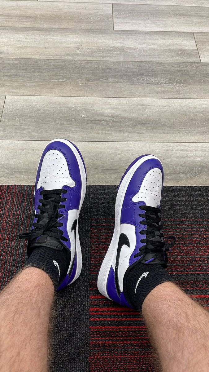 Whoever said you shouldn’t wear Jordan 1 Golfs as a daily shoe is wrong. Also #PurpleIsBack