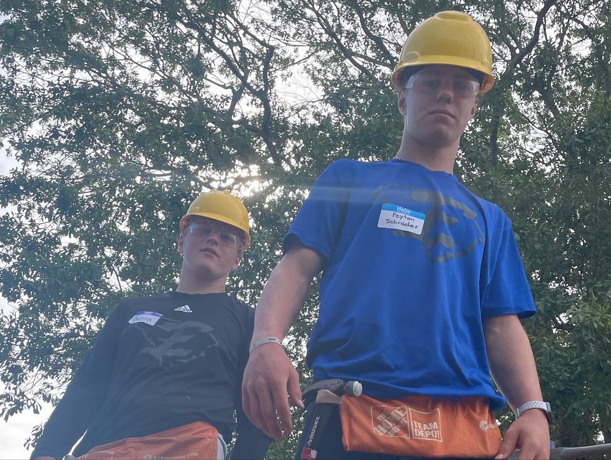 Perfect way to close out the summer! The guys spent their time volunteering with Habitat For Humanity for our last service project of the summer. #DoWork #StandOnBusiness