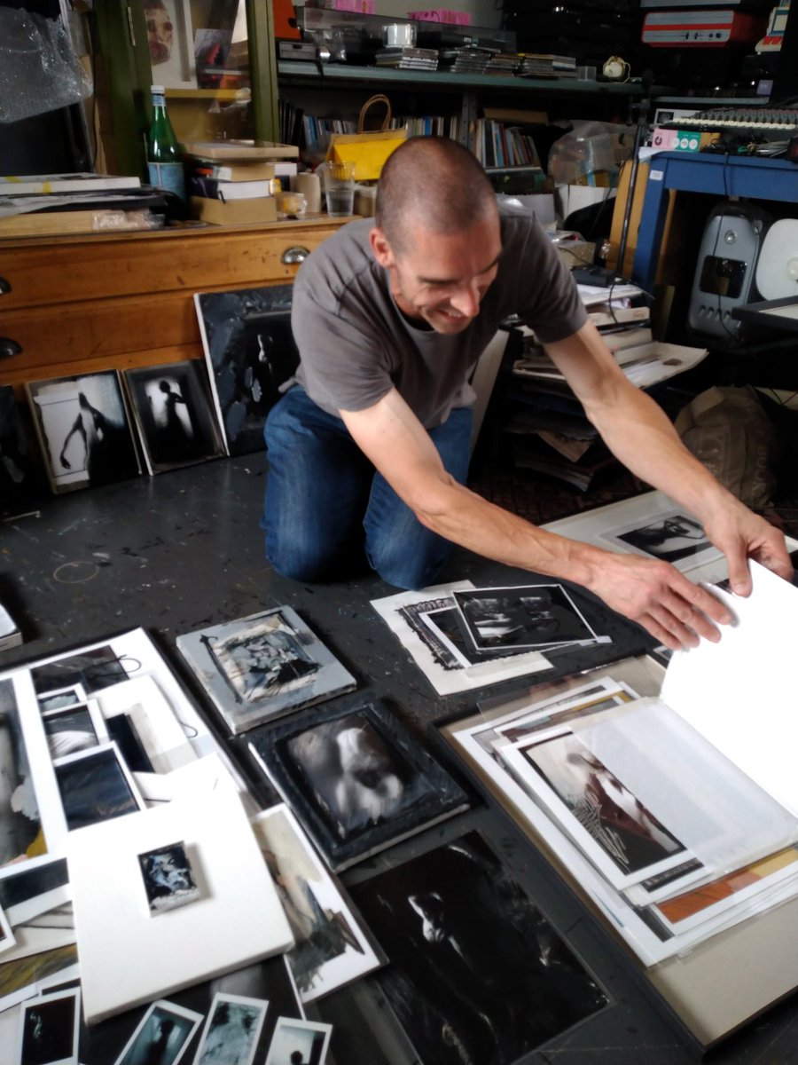 brobirn's tweet photo. Great studio visit with @NicolaBensley @daviddipre blown away by their collaboration. Their work will form part of our show 'Breaking the Narrative' @ThamesSideSE18 Gallery in October. Including artists @Br_____rd @simonleahyclark #AlexPearl #LockyMorris &amp; us https://t.co/kl0uvmx1Yh