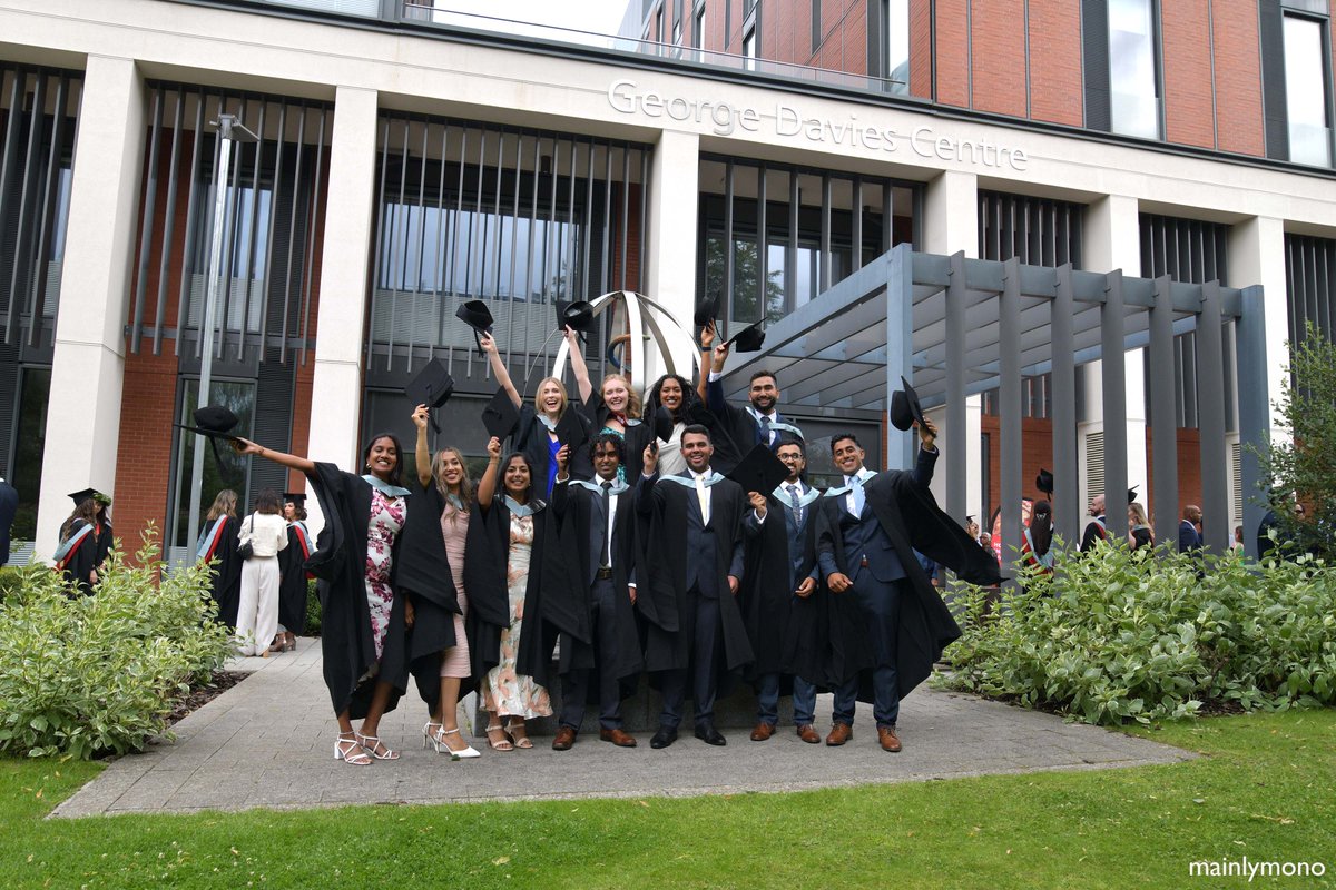 And few  more Leicester medics grad today --<a href="/LeMedSchool/">Leicester Medical School</a> <a href="/uniofleicester/">University of Leicester</a> Congrats to all, hopefully more pics over the weekend