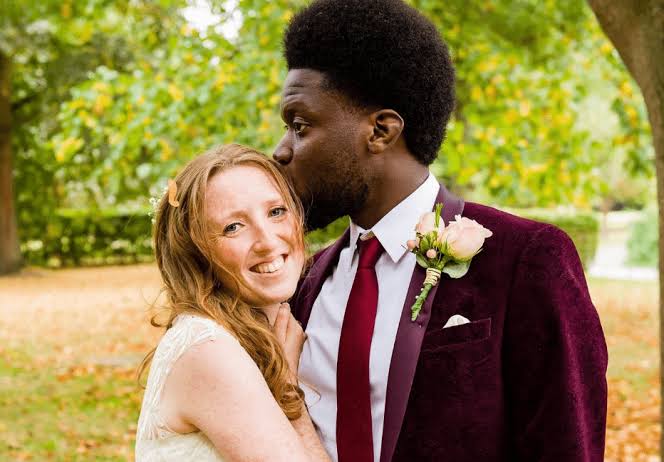 Karungisera2's tweet photo. Who is Michael Kiwanuka?

Here are 10 things I know about the British with Ugandan roots who has appeared on Obama's Summer Song List twice... Thread 👇🏾 https://t.co/vr7uDMt5EC